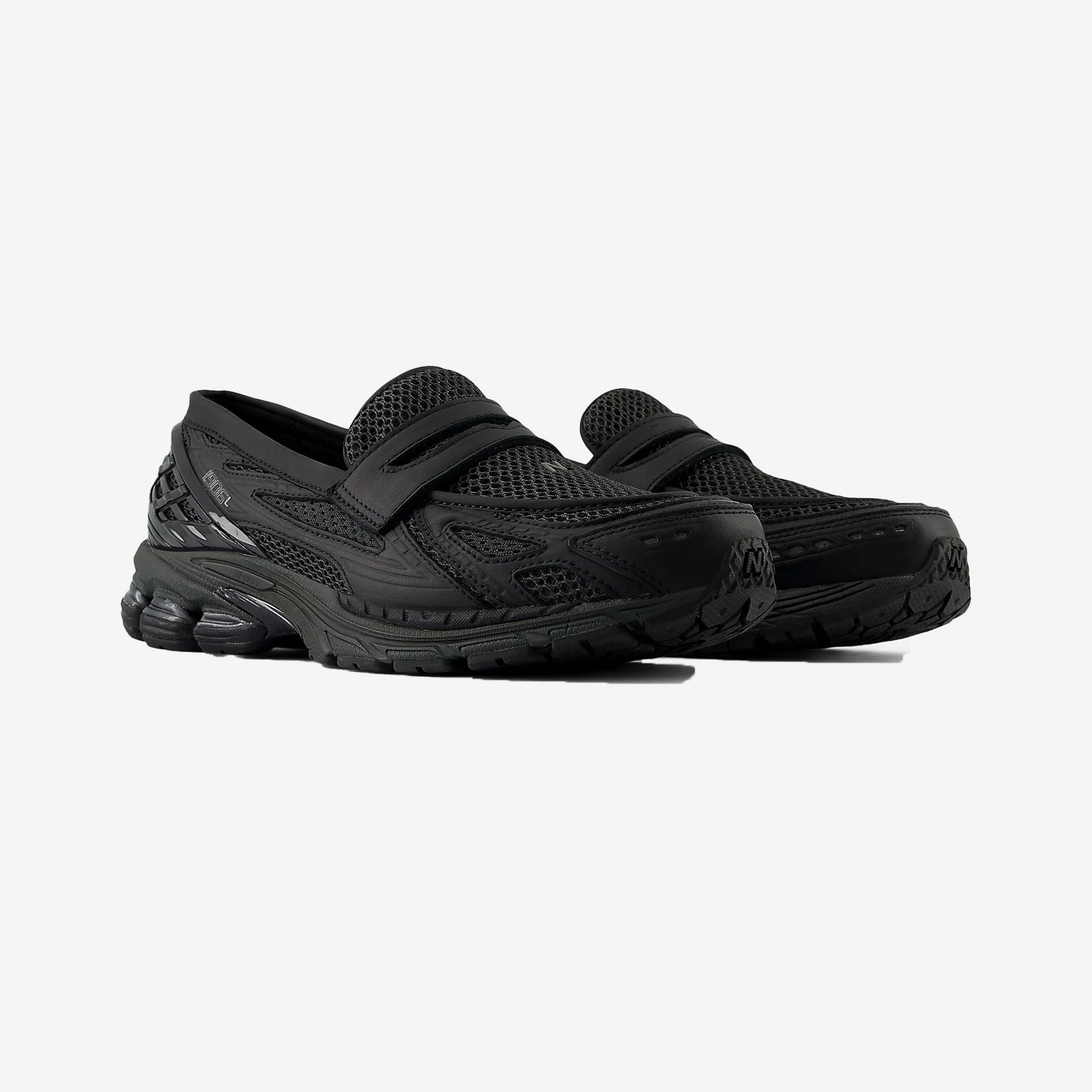New Balance 1906 Loafer Black vista laterale