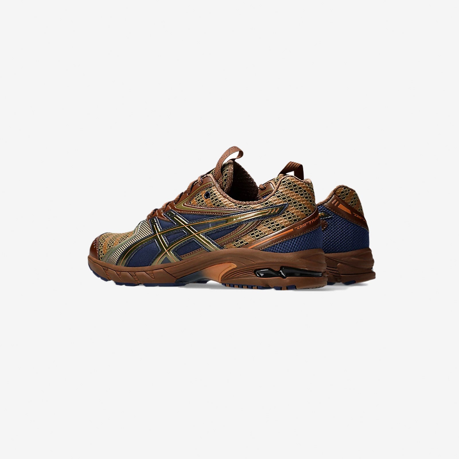 ASICS UB9-S GEL-DS TRAINER 14